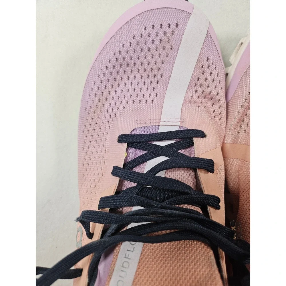 On Cloud Cloudflyer Rose Fiji Women's 10.5 Running Shoes‎ Sneakers Gorpcore